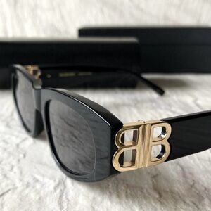 New BALENCIAGA Sunglasses
